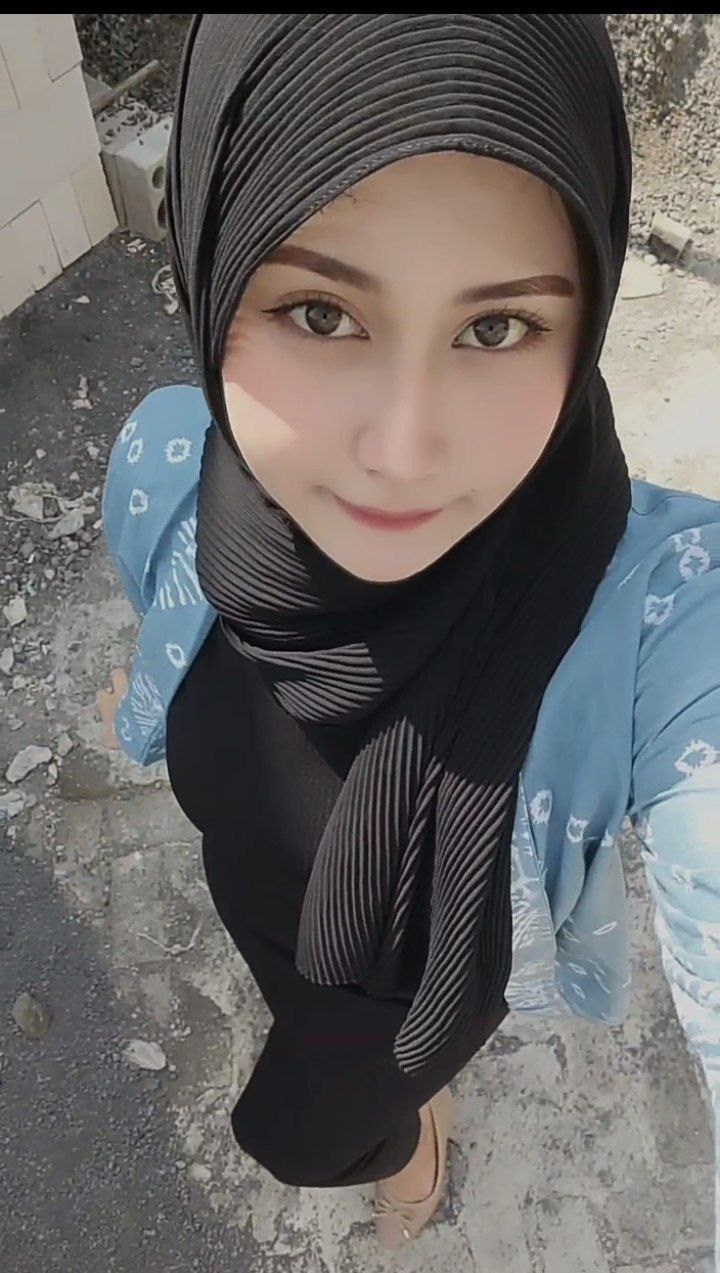 AIDA HIJAB