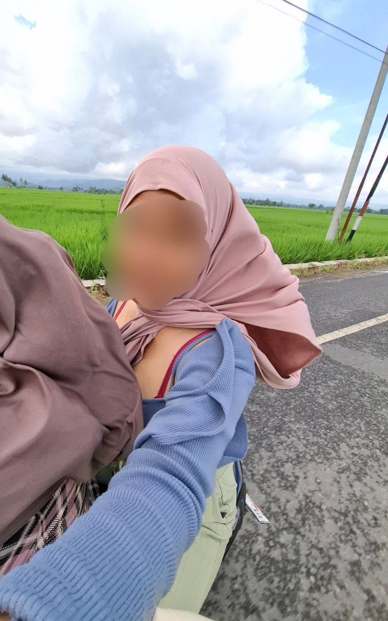 TALENT RISELLA EKSIB