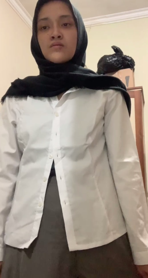 SILVIA AWEK KOLEJ BANDUNG VIRAL