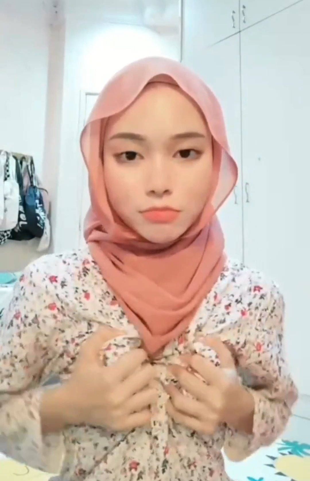 ALISYA FAZLIN