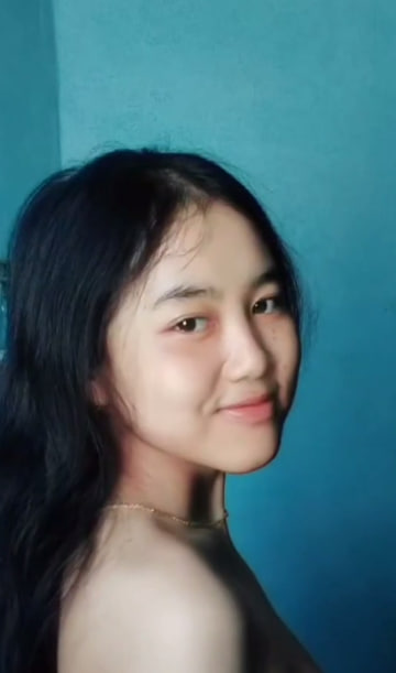 DEDE SASKIA