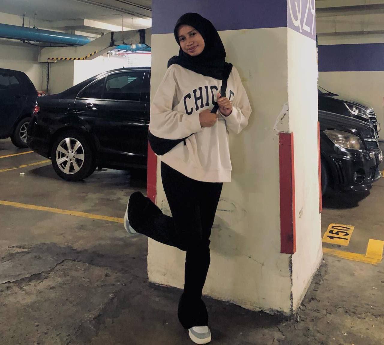 HUSNA AMALIAH