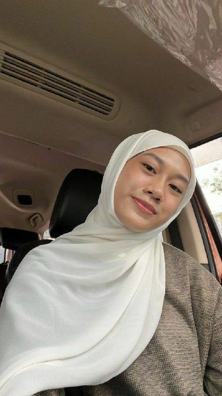 YASMIN